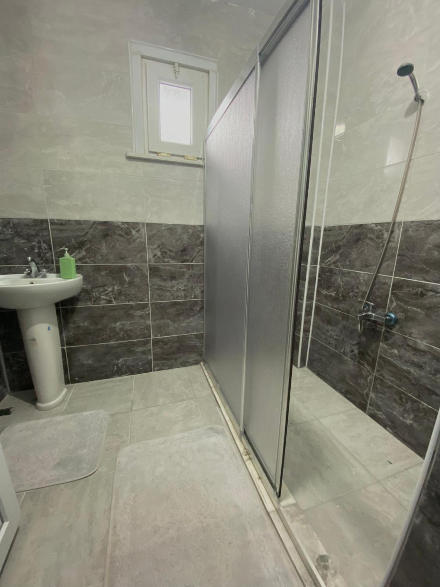 Appartamento Cozy House Near The Airport Arnavutkoy Esterno foto